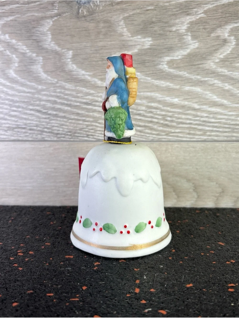 Vintage 1985 Enesco Santa Claus with Tree Porcelain Bell Made in Korea 5 1/4